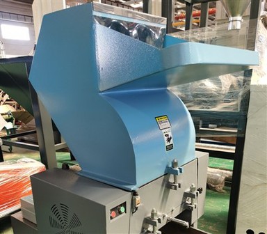 পিভিসি পেষণকারী মেশিন